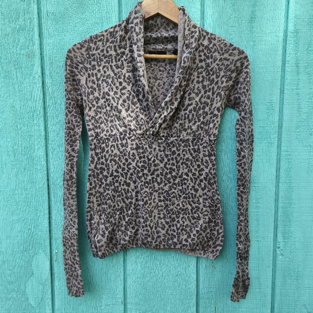 y2k VS Moda International Animal Print Cowl Neck Sweater sz XS Gray Mob Wife